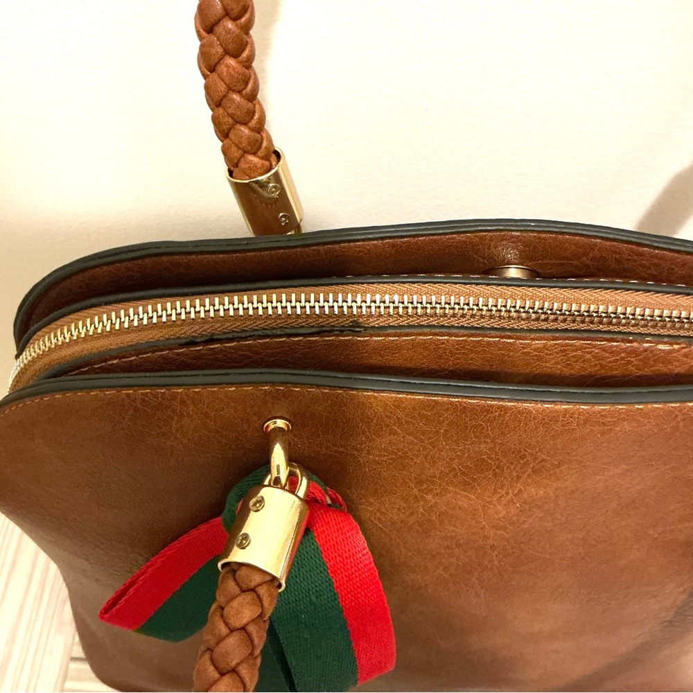 Elegant Brown Vegan Leather Handbag - Picture 11 of 11
